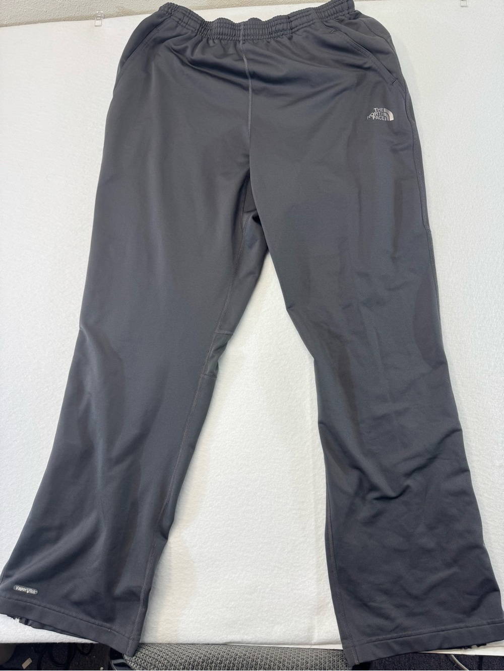 The North Face Dark Gray Performance Pants men’s M